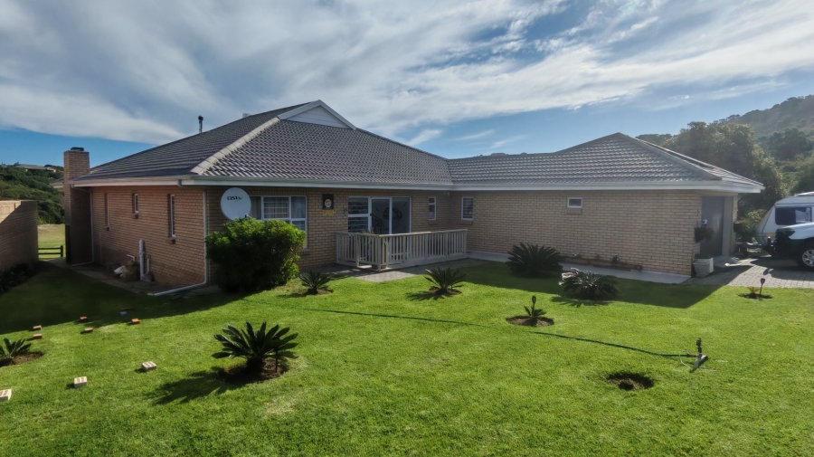 3 Bedroom Property for Sale in Dolphin Creek Golf Estate Western Cape